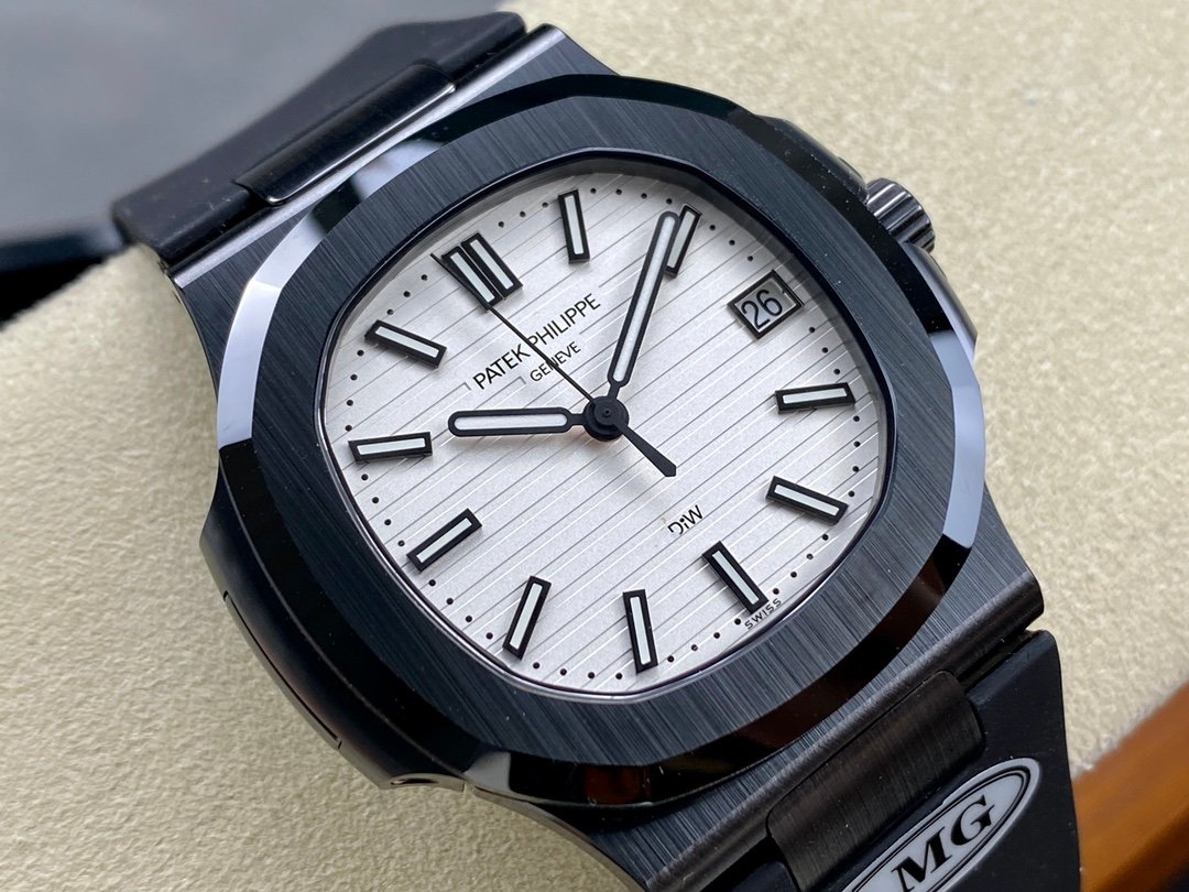 Patek Philippe Nautilus Titanium Case White Dial 5711 40MM Watch - Image 5